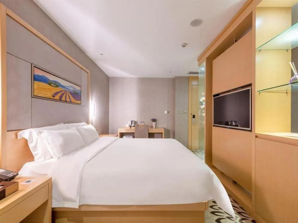 Bed in Lavande Hotels Guangzhou Jiahe Wanggang Metro Station Junhe Avenue