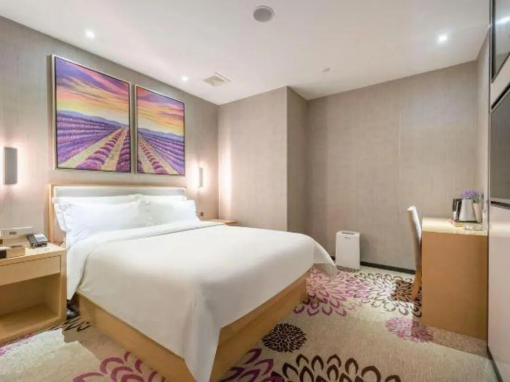 Bed in Lavande Hotels Guangzhou Jiahe Wanggang Metro Station Junhe Avenue