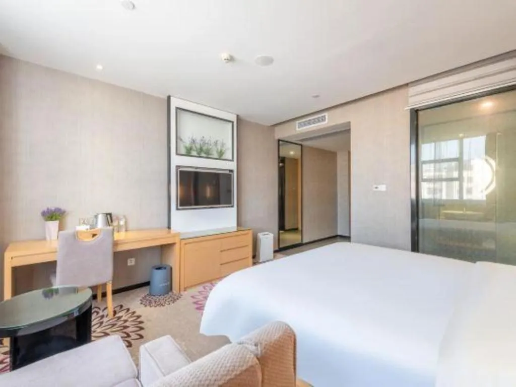 Bed in Lavande Hotels Guangzhou Jiahe Wanggang Metro Station Junhe Avenue