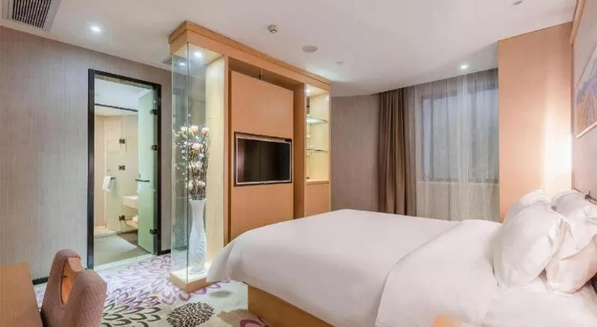 Bed in Lavande Hotels Guangzhou Jiahe Wanggang Metro Station Junhe Avenue