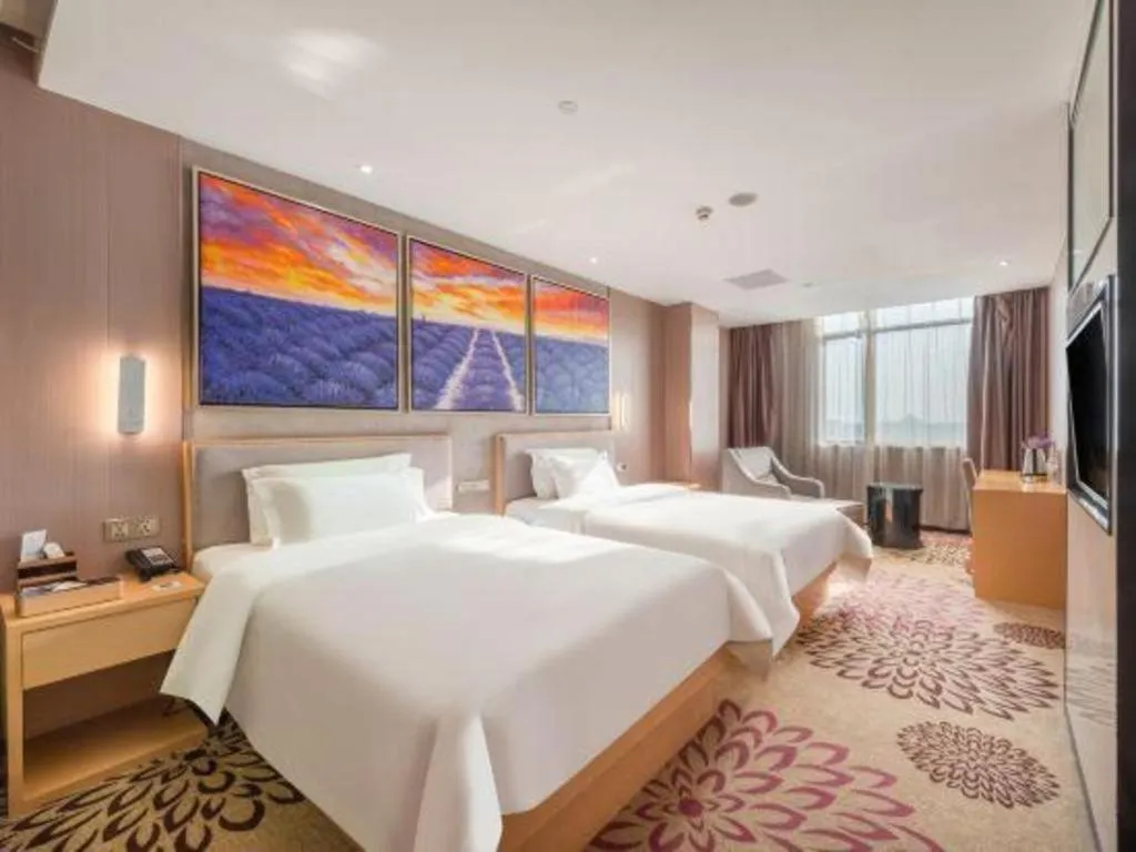 Bed in Lavande Hotels Guangzhou Jiahe Wanggang Metro Station Junhe Avenue