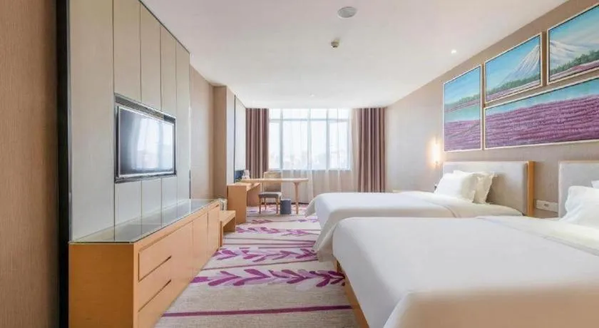 Bed in Lavande Hotels Guangzhou Jiahe Wanggang Metro Station Junhe Avenue