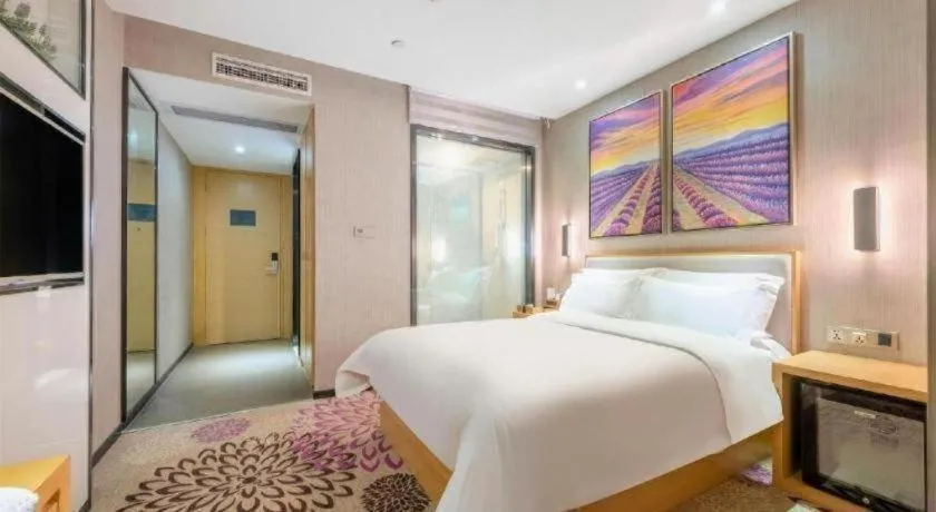 Bed in Lavande Hotels Guangzhou Jiahe Wanggang Metro Station Junhe Avenue