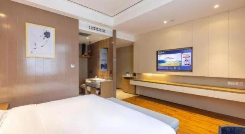 Bed in East Queen Hotel (Xi'an Beimen Metro Station)