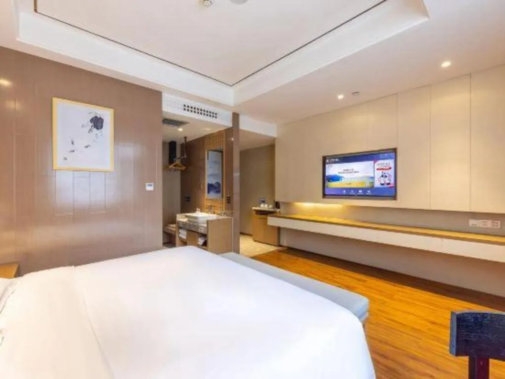 Bed in East Queen Hotel (Xi'an Beimen Metro Station)