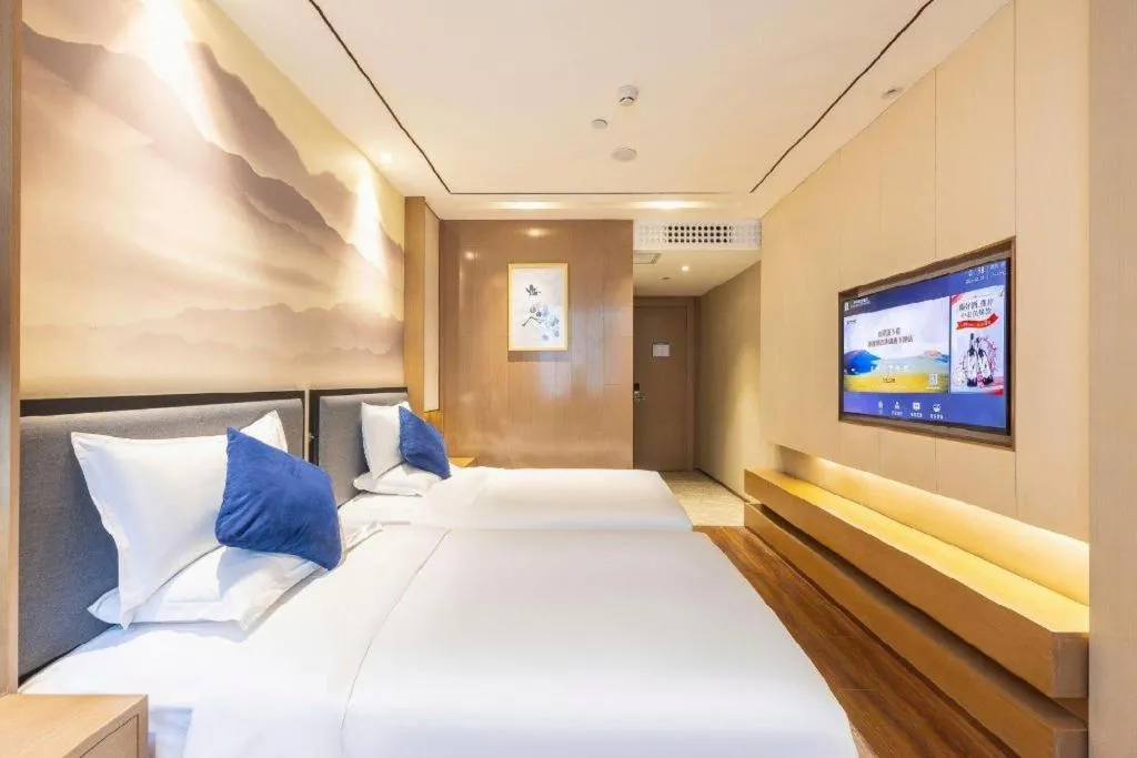 Bed in East Queen Hotel (Xi'an Beimen Metro Station)