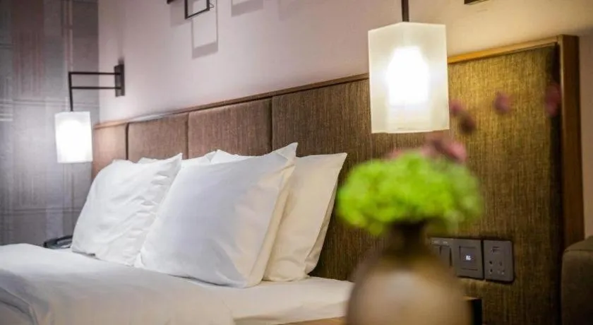 Bed in Home Inn Plus Shanghai Pudong Xinjinqiao Road