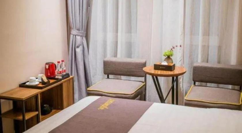 Bed in Home Inn Plus Shanghai Pudong Xinjinqiao Road