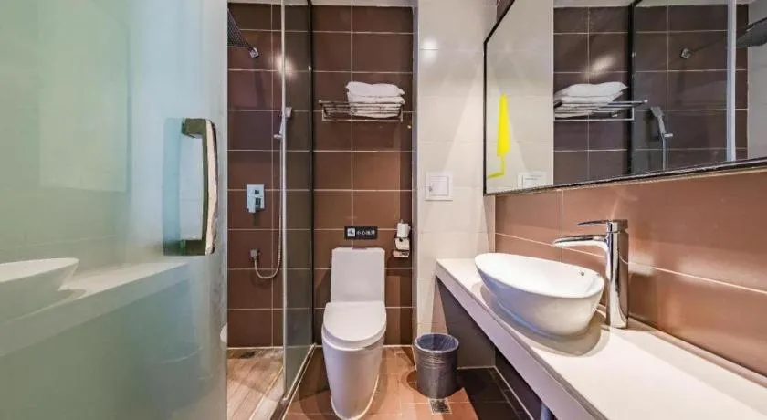 IU Hotel Kunming Jinma Bijifang Joy City