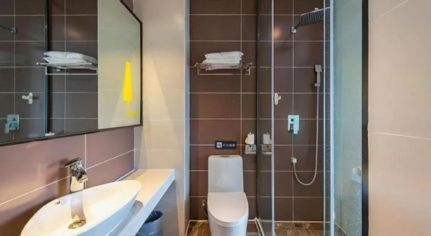 IU Hotel Kunming Jinma Bijifang Joy City