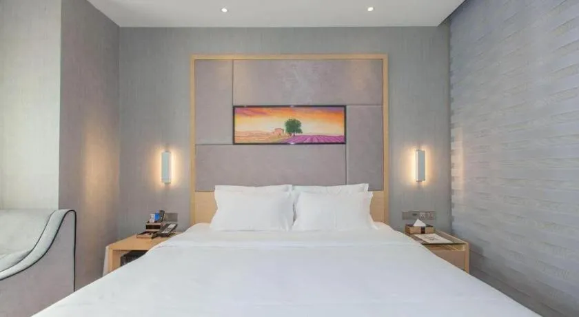 Bed in Lavande Hotels·Wuhan Fanhai CBD