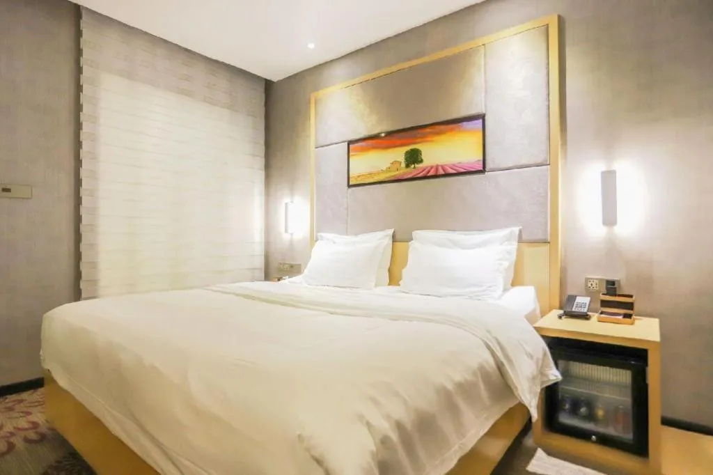 Bed in Lavande Hotels·Wuhan Fanhai CBD