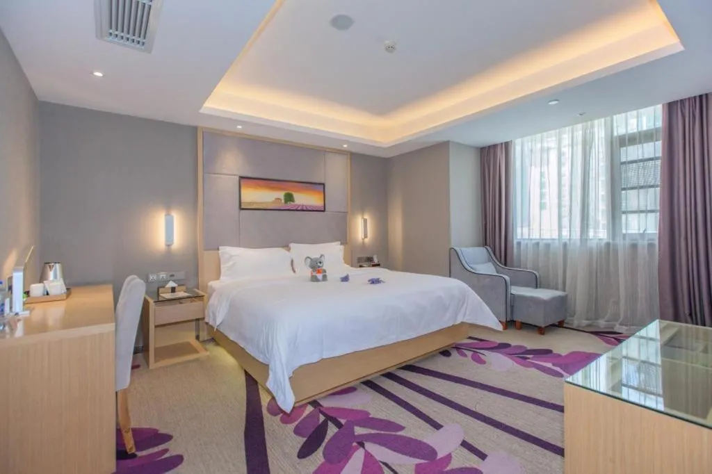 Bed in Lavande Hotels·Wuhan Fanhai CBD