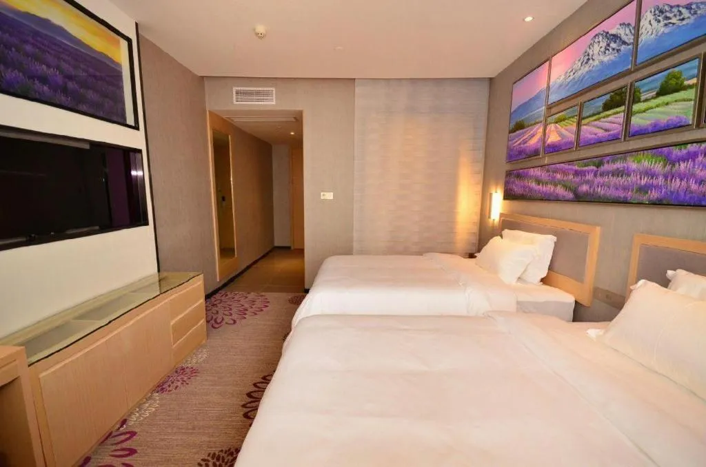 Bed in Lavande Hotels·Wuhan Fanhai CBD