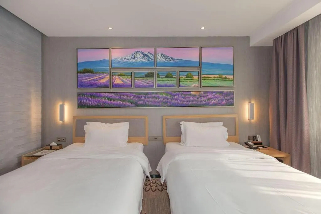 Bed in Lavande Hotels·Wuhan Fanhai CBD