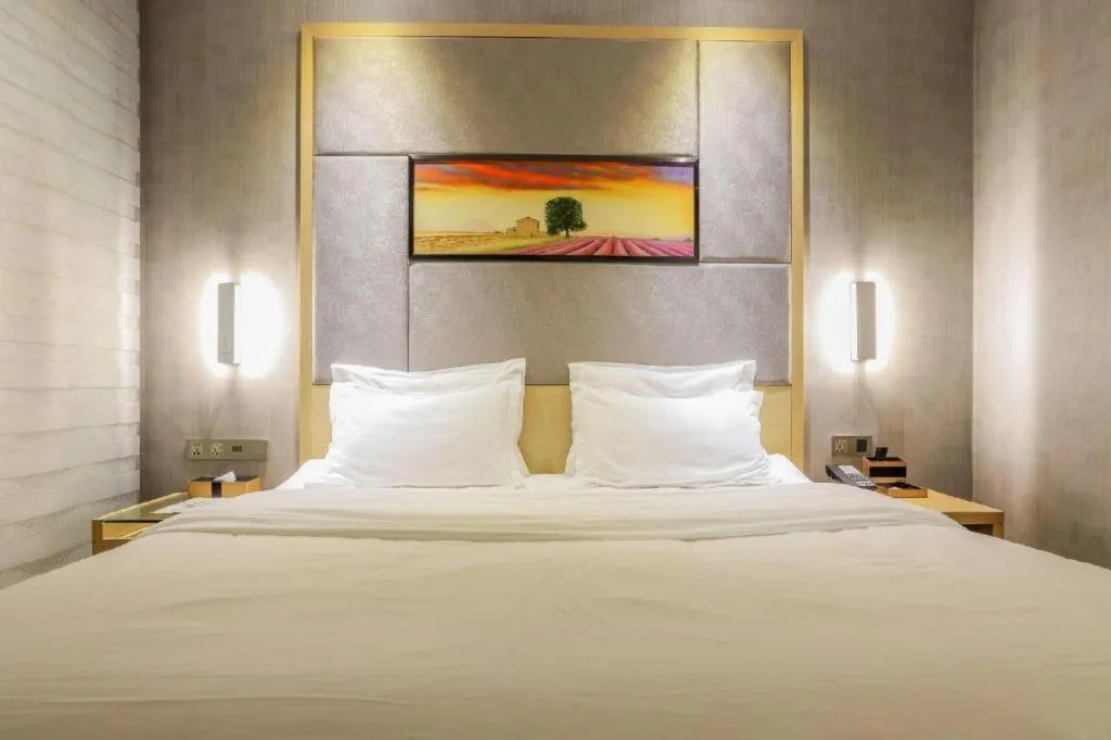 Bed in Lavande Hotels·Wuhan Fanhai CBD