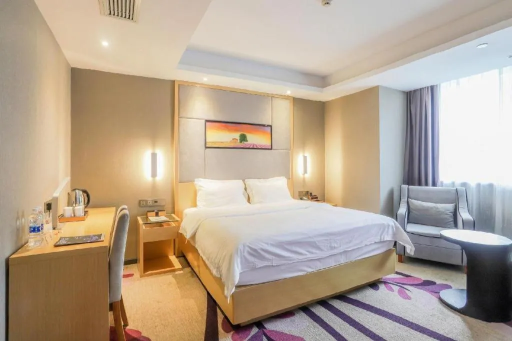 Bed in Lavande Hotels·Wuhan Fanhai CBD