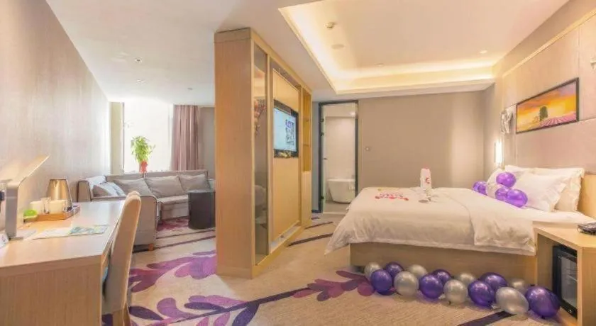 Bed in Lavande Hotels·Wuhan Fanhai CBD