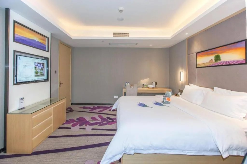 Bed in Lavande Hotels·Wuhan Fanhai CBD