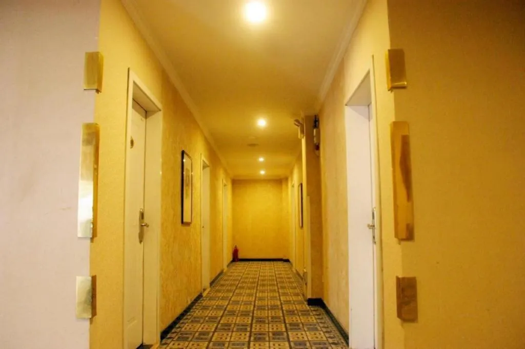 Pai Hotel Zaozhuang Central Plaza