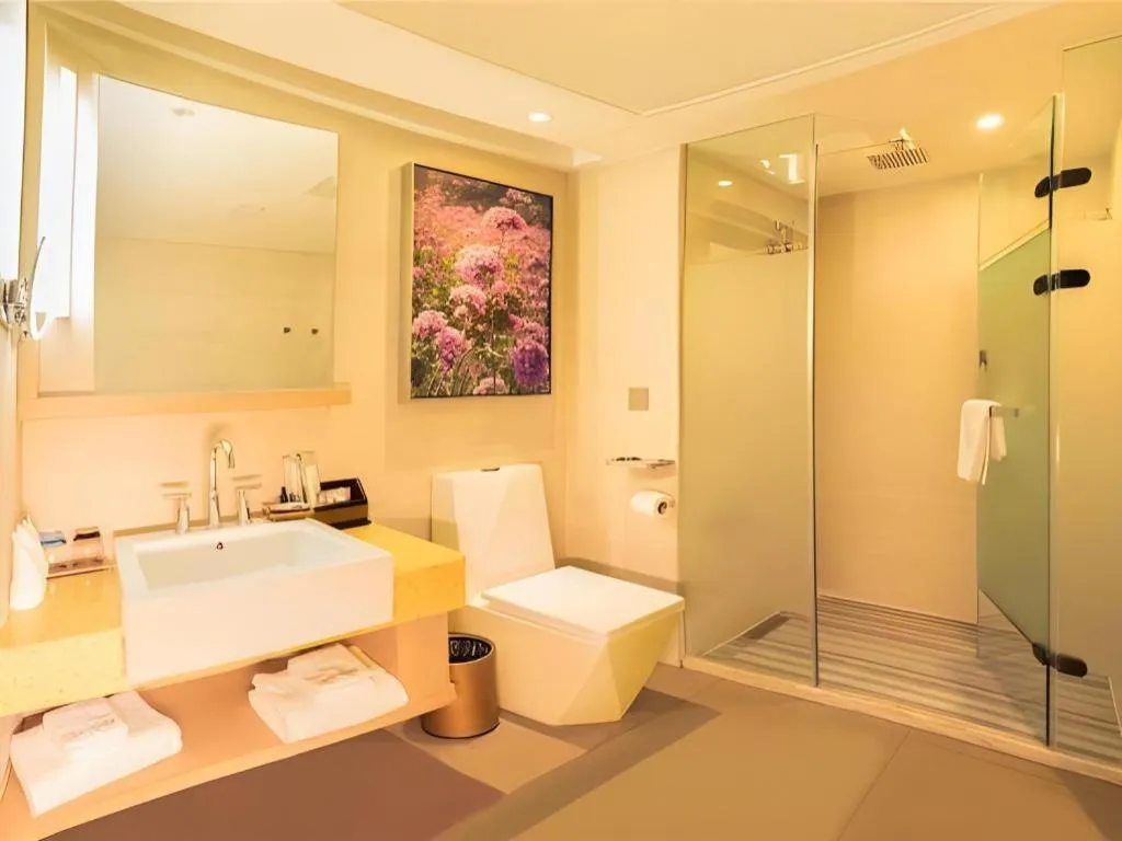 Lavande Hotels·Qingdao Wusi Square