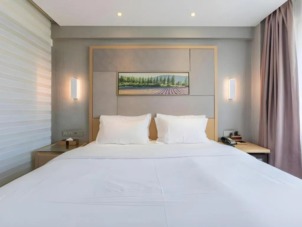 Bed in Lavande Hotels·Qingdao Wusi Square