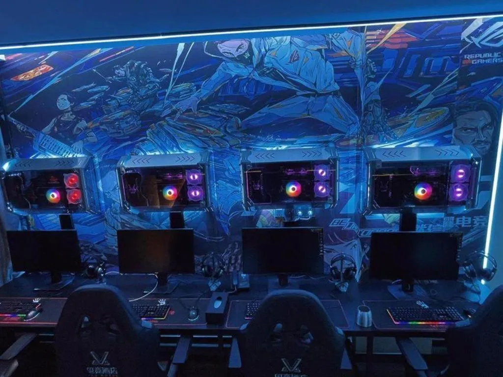 IU Hotels·Nanning Zoo Metro Station RT-Mart