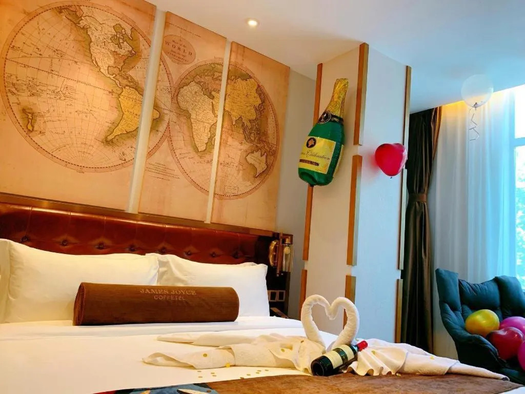 Bed in James Joyce Coffetel·Shanghai Zhuanqiao Wanda Plaza