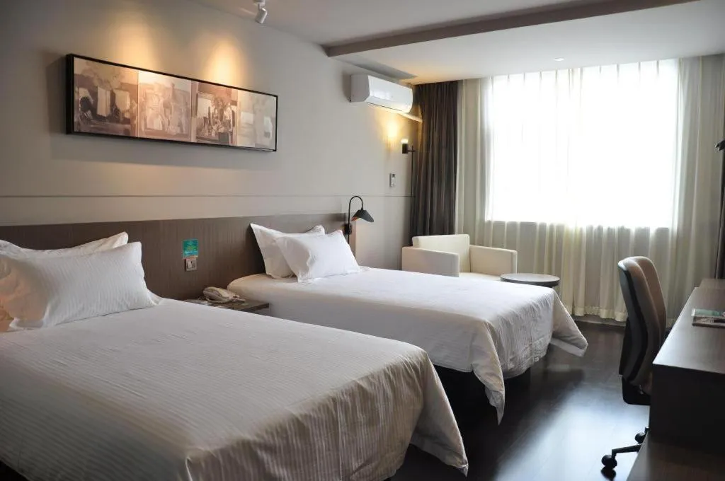 Bed in Jinjiang Inn Select Xuzhou Suning Plaza Jinguang East Road