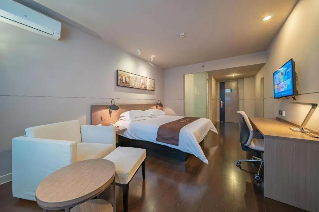 Bed in Jinjiang Inn Select Xuzhou Suning Plaza Jinguang East Road