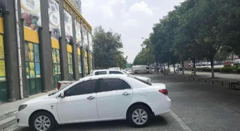 IU Hotels·Yinchuan Railway Station