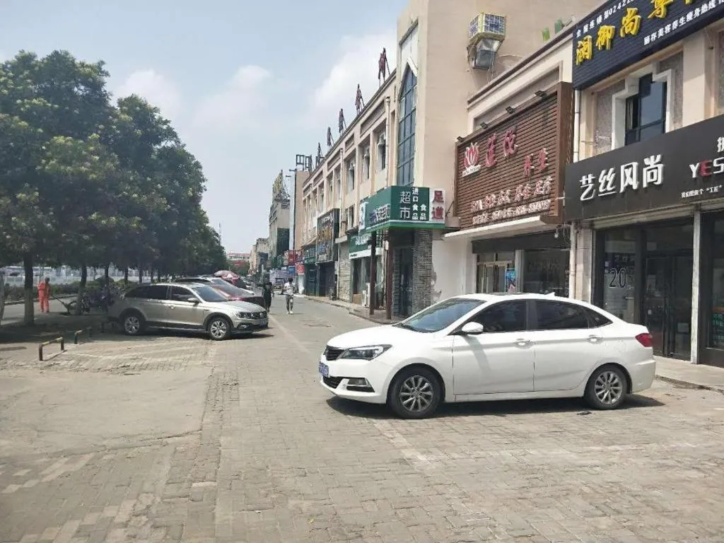 IU Hotels·Yinchuan Railway Station