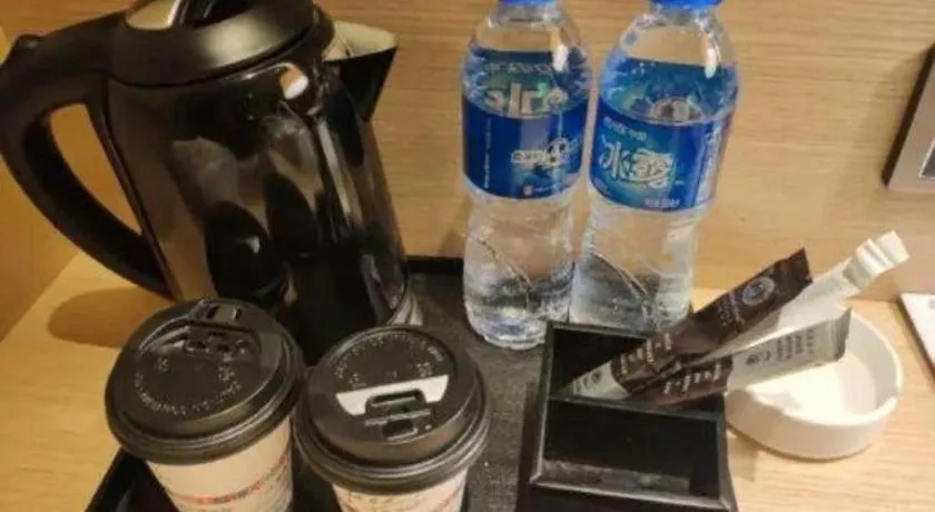 IU Hotels·Yinchuan Railway Station