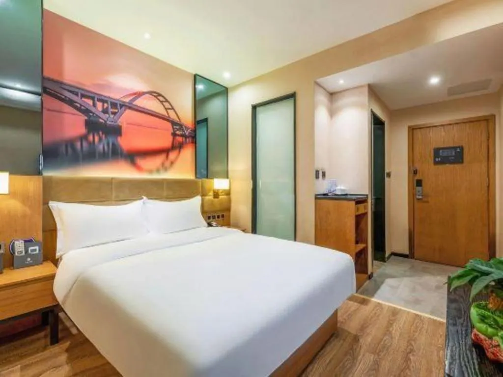 Bed in Chonpines Hotel North Xiamen Station Jimei University