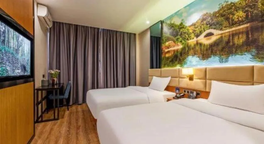 Bed in Chonpines Hotel North Xiamen Station Jimei University