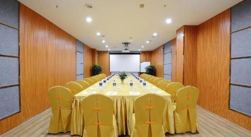 Chonpines Hotel North Xiamen Station Jimei University