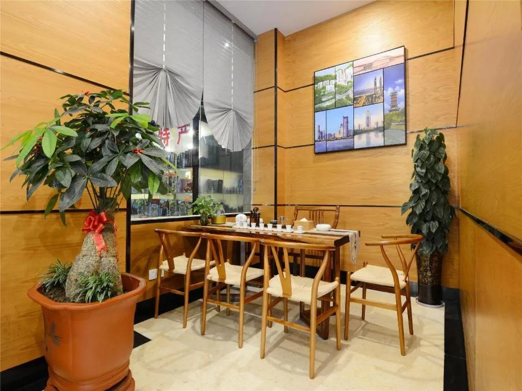 Chonpines Hotel North Xiamen Station Jimei University