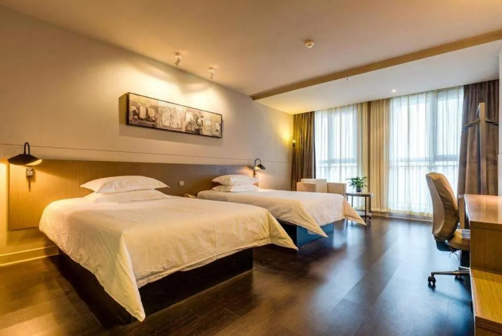 Bed in Jinjiang Inn Select Xixian New Distict Century Avenue