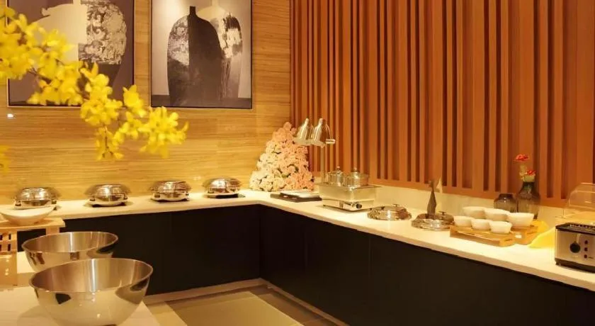 Jinjiang Inn Select Xixian New Distict Century Avenue