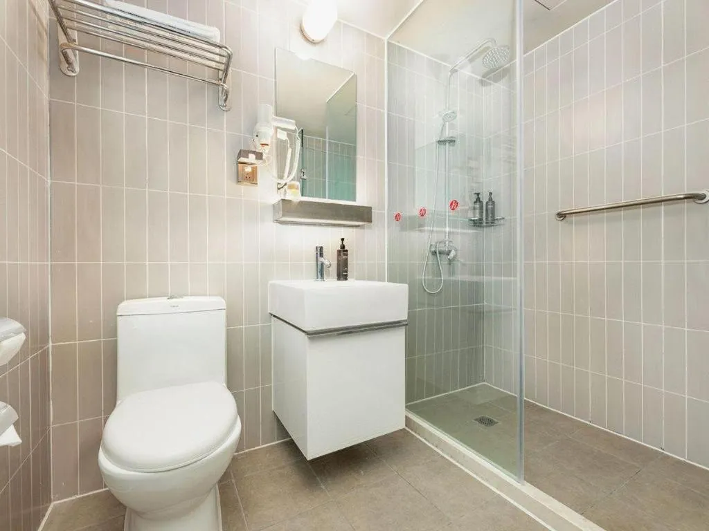 Jinjiang Inn Select Tianjin Xiaobailou Metro Station