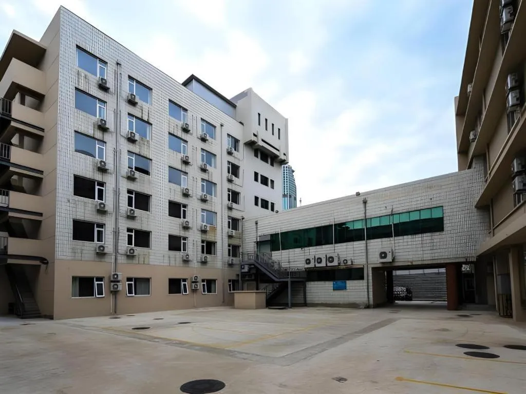 Jinjiang Inn Select Tianjin Xiaobailou Metro Station