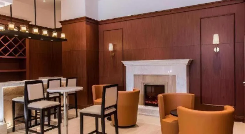 Jinjiang Inn Select Hohhot Chengjisihan Square Metro Station