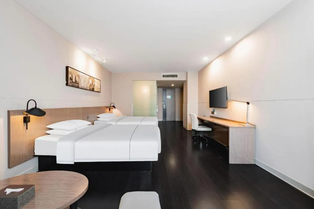 Bed in Jinjiang Inn Select Hohhot Chengjisihan Square Metro Station