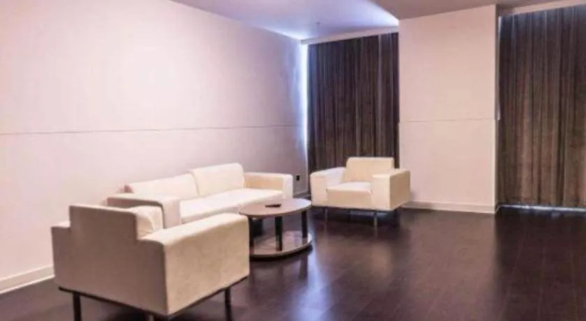 Jinjiang Inn Select Hohhot Chengjisihan Square Metro Station