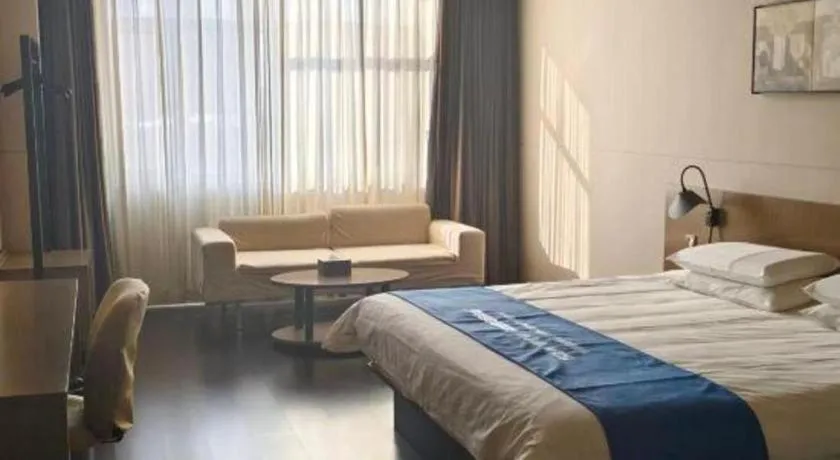 Bed in Jinjiang Inn Select Hohhot Chengjisihan Square Metro Station