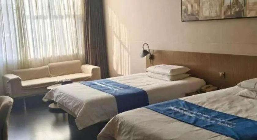 Bed in Jinjiang Inn Select Hohhot Chengjisihan Square Metro Station