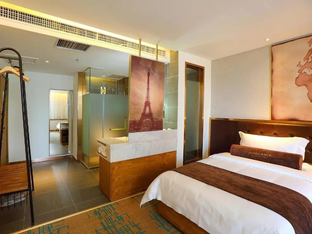 Bed in James Joyce Coffetel·Shenyang North Railway Station Shifu Square