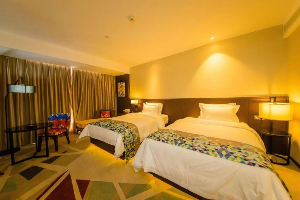 Bed in ZMAX Hotel Guangzhou Luogang Science City Shenzhou Road Metro Station