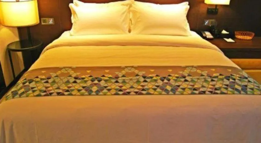 Bed in ZMAX Hotel Guangzhou Luogang Science City Shenzhou Road Metro Station