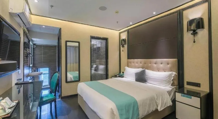 Bed in Xana Hotelle·Nanchang Bayi Square Metro Station